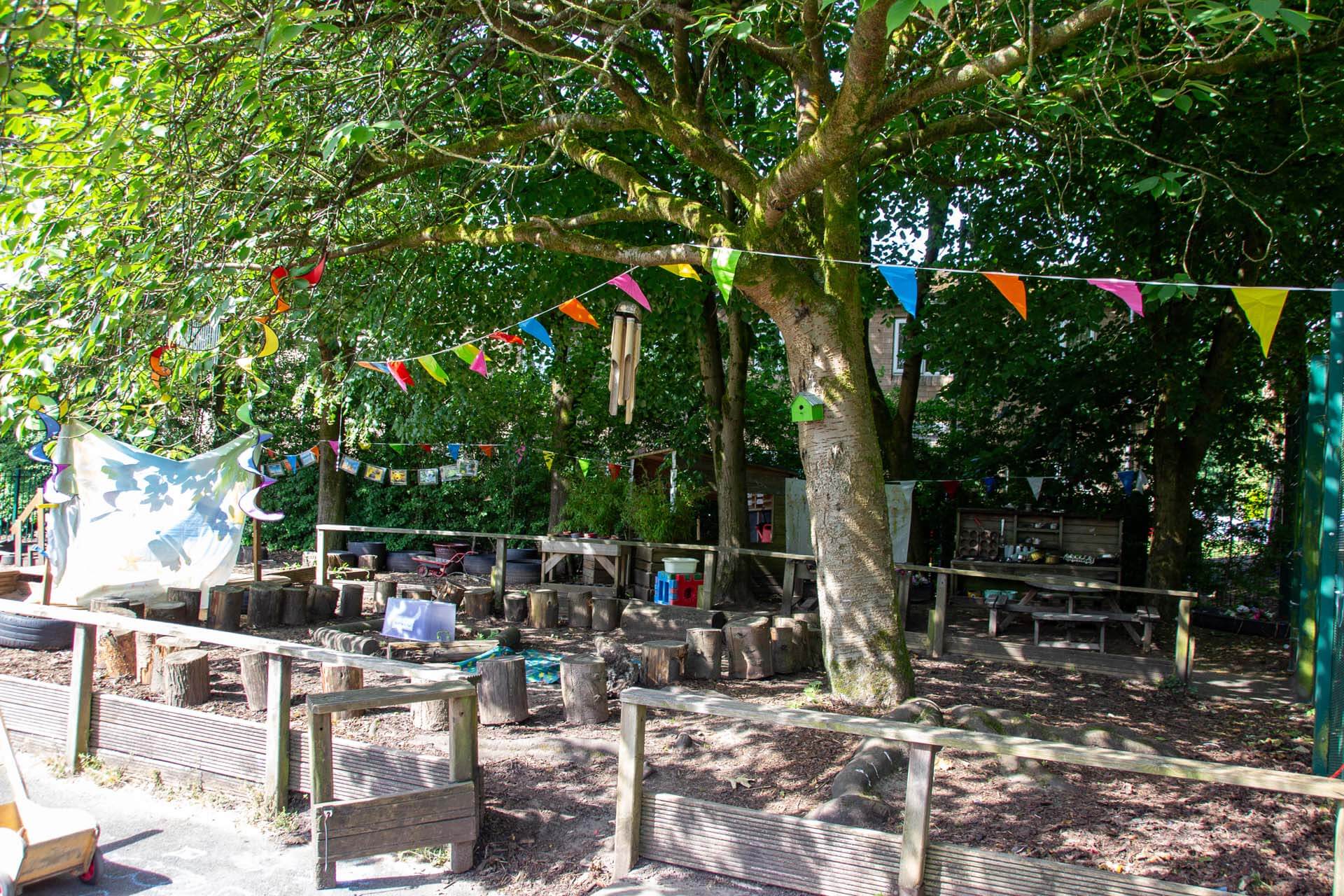 Gilnow Primary School Gallery
